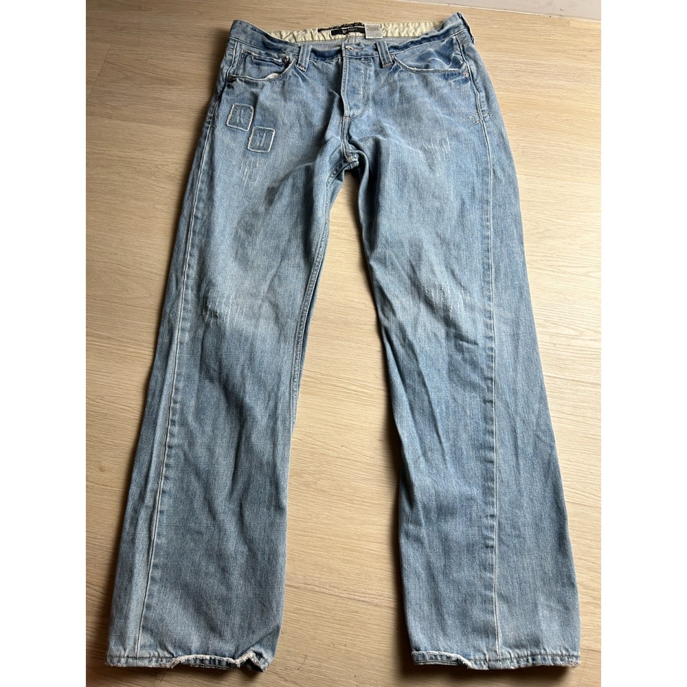 Levis Mens 38 x 34 Straight Fit Distressed Patched Light Wash Denim Jeans Blue